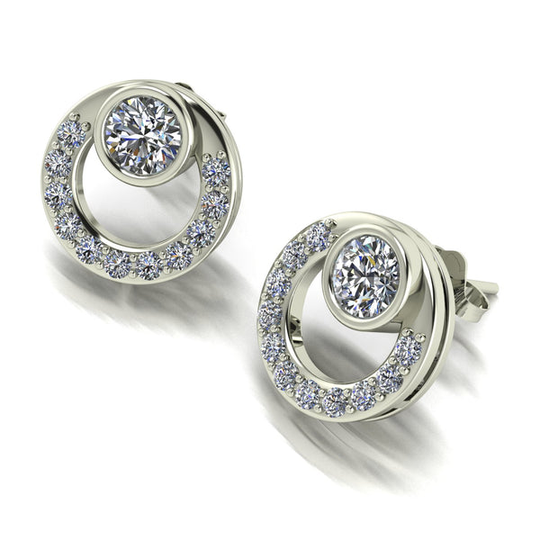 1.25ct (2x 5.0mm & 22x 1.3mm) Round Moissanite Set Earrings