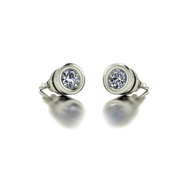 0.50ct (2x 4.0mm) Round Moissanite Set Earrings